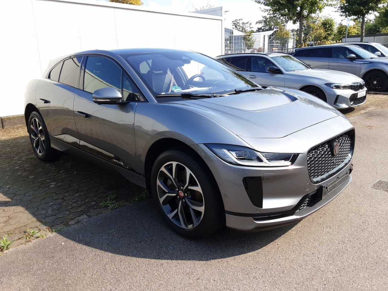 Jaguar S I-PACE photo