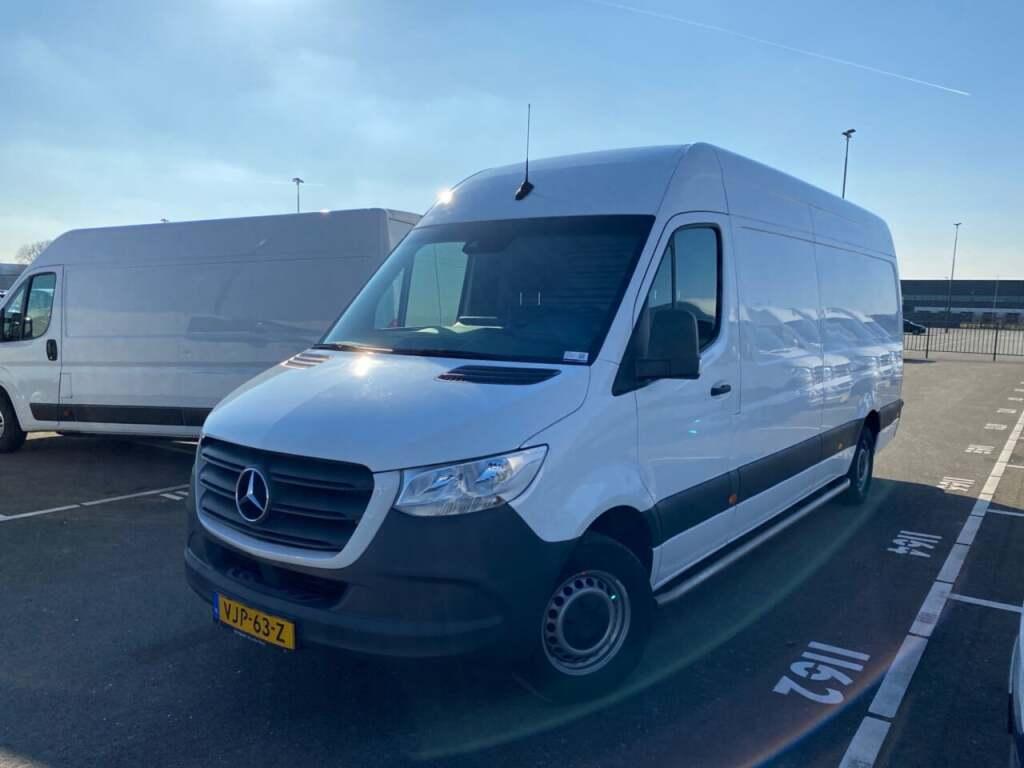 MERCEDES-BENZ Sprinter 315 1.9 CDI L3H2 AUT