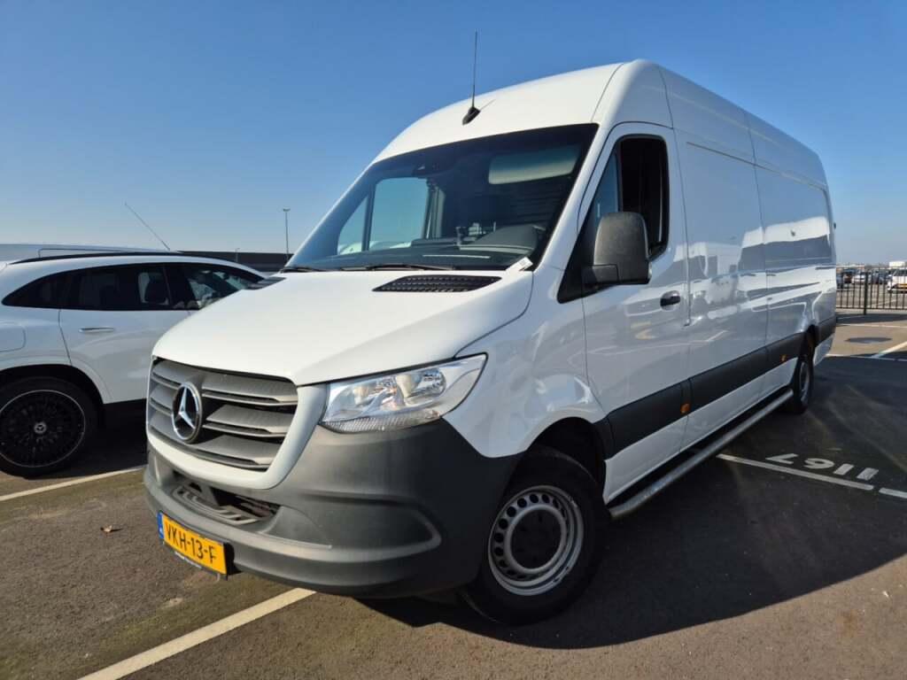 MERCEDES-BENZ Sprinter 315 1.9 CDI L3H2 AUT