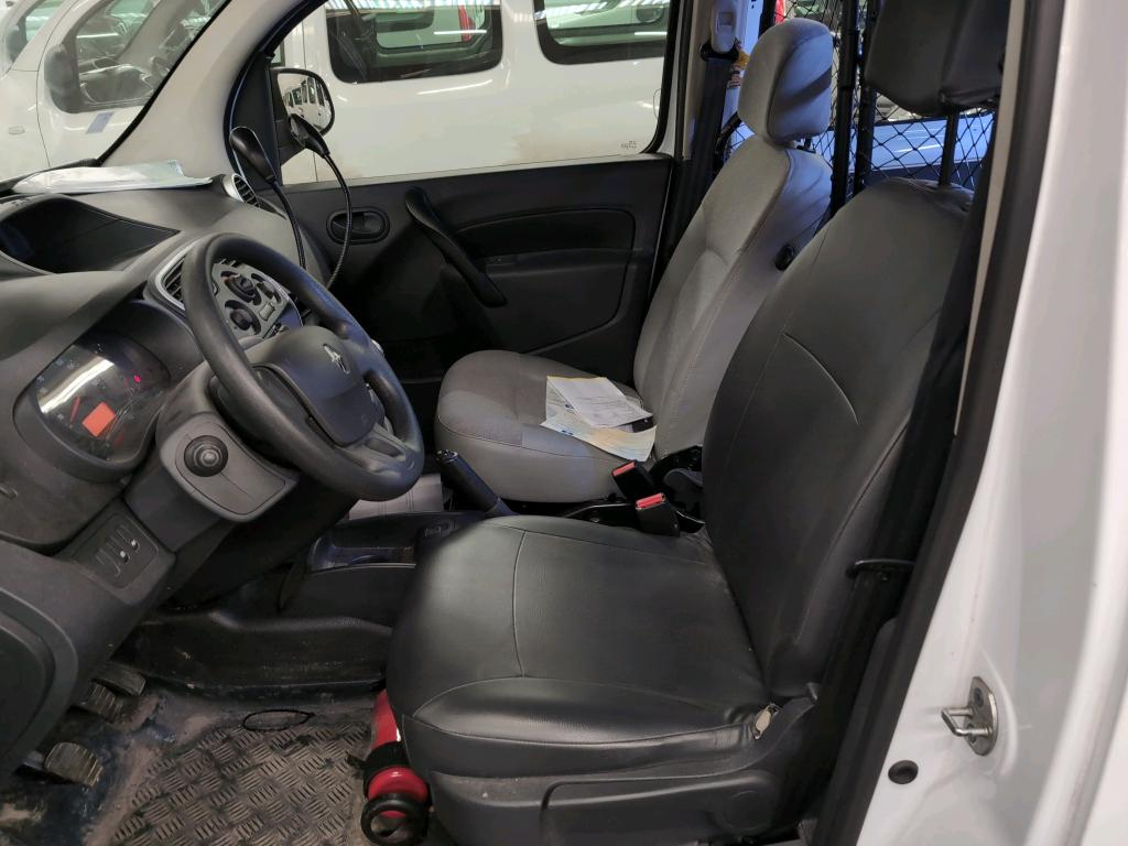 RENAULT KANGOO EXPRESS 1.5 BLUE DCI 95 MAXI CONFORT Comfort photo