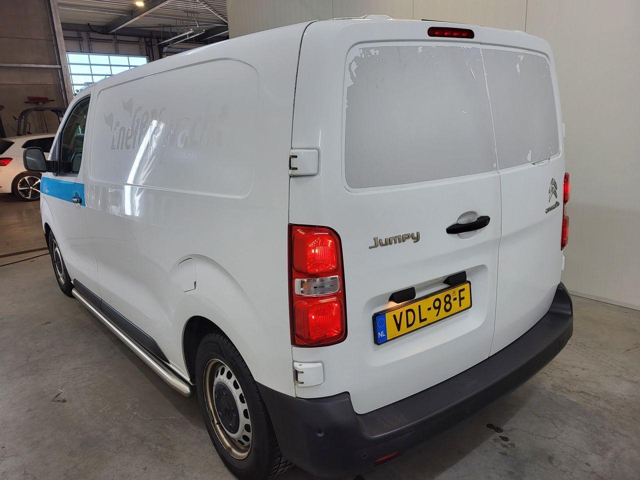 CITROEN Jumpy 1.6 BlueHDI 95 M Club photo