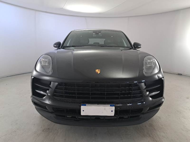 Porsche 2.0 PORSCHE MACAN / 2018 / 5P / SUV 2.0 photo