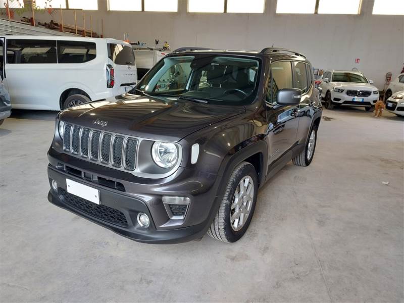 Jeep 10BUS120CV JEEP RENEGADE / 2018 / 5P / SUV 1.0 T3 120CV LIMITED