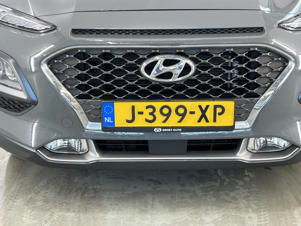 HYUNDAI Kona '17 Hyundai KONA 1.6 GDI HEV Fashion Sky 5d photo