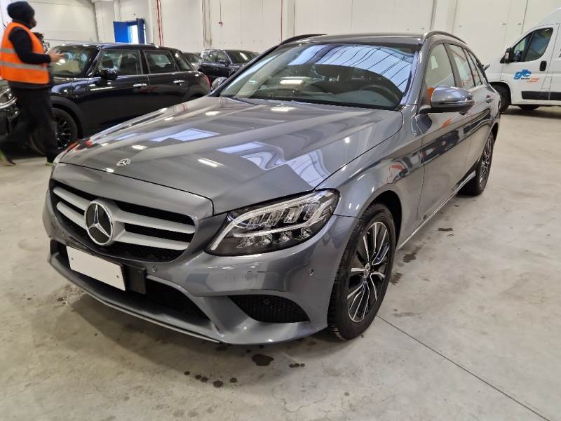 Mercedes 206 MERCEDES-BENZ CLASSE C / 2018 / 5P / STATION WAGON C220 D BUSINESS EXTRA AUTO SW