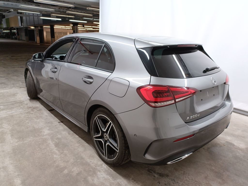 Mercedes-Benz A-Klasse A 200 d Business Solution 5d photo