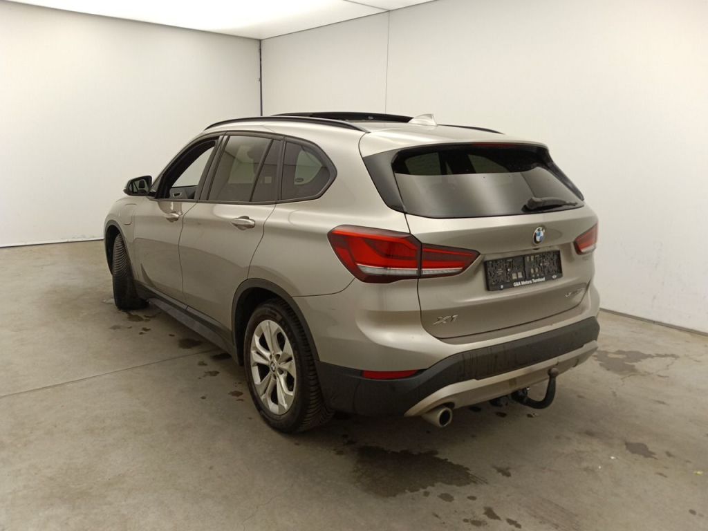 BMW X1 xDrive25e (162 kW) 5d photo