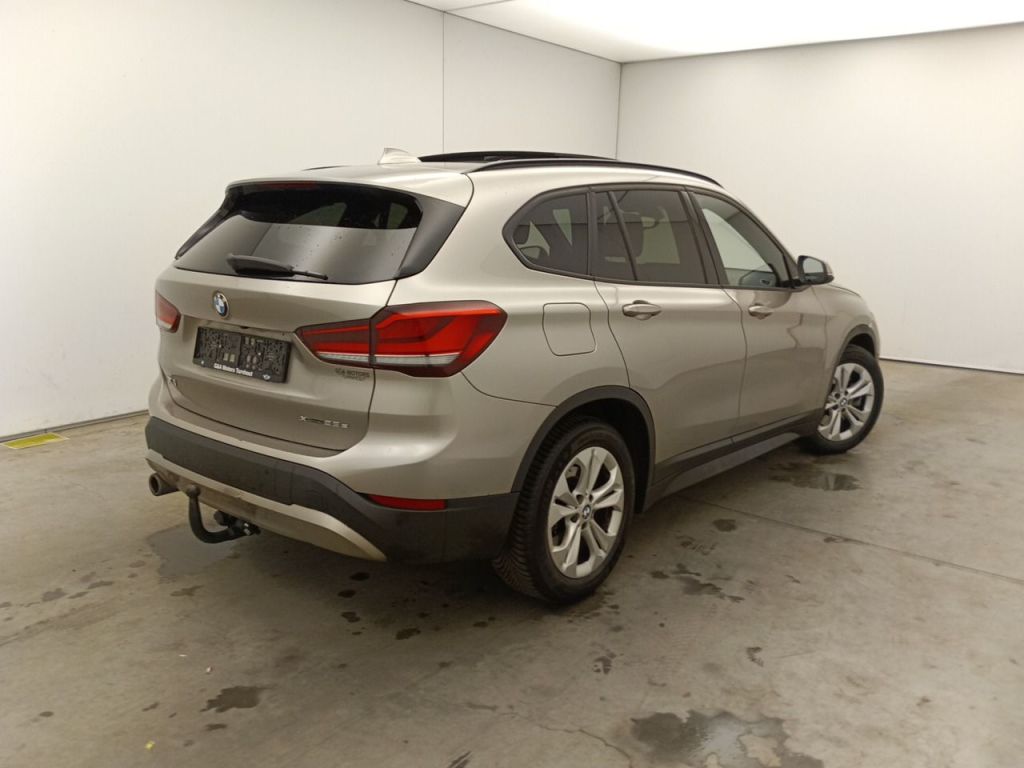 BMW X1 xDrive25e (162 kW) 5d photo