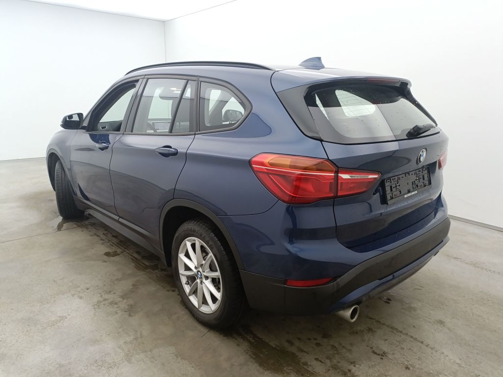 BMW X1 sDrive18i (100 kW) 5d photo