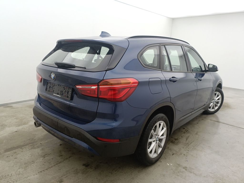 BMW X1 sDrive18i (100 kW) 5d photo