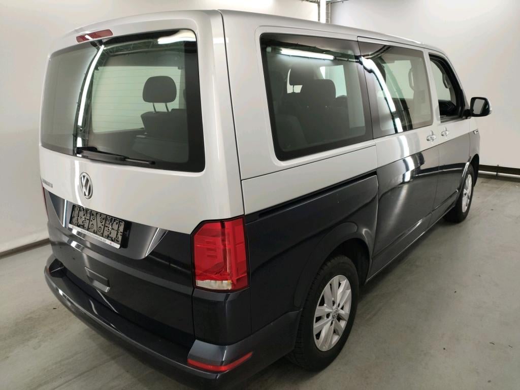 VOLKSWAGEN MULTIVAN 2.0 CRTDI SCR 110KW BMT COMFORTLINE Two Tone photo