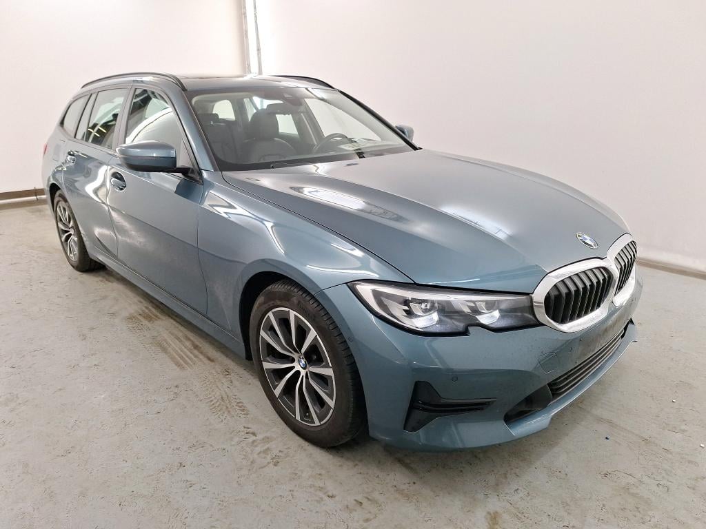 BMW 3 SERIES TOURING 2.0 318DA (110KW) TOURING Model Advantage Business Plus Storage  Mirror photo