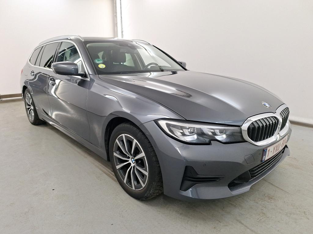 BMW 3 SERIES TOURING 2.0 318DA (110KW) TOURING Model Advantage Storage  Mirror  Business photo