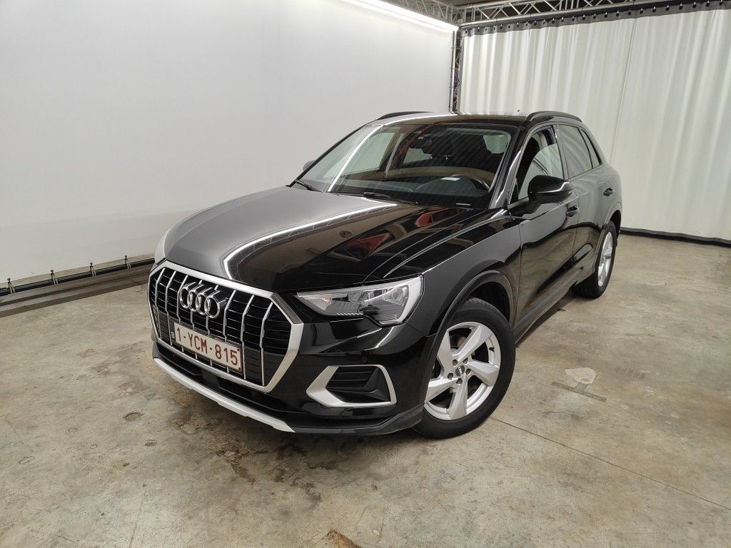 Audi Q3 35 TDI S tronic Advanced Business Editio 5d photo