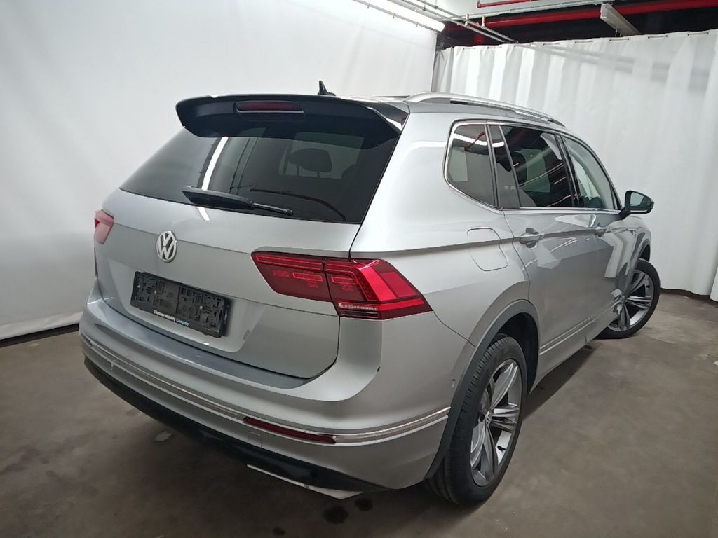 Volkswagen Tiguan Allspace 1.5 TSI ACT DSG7 Platinum 5d photo