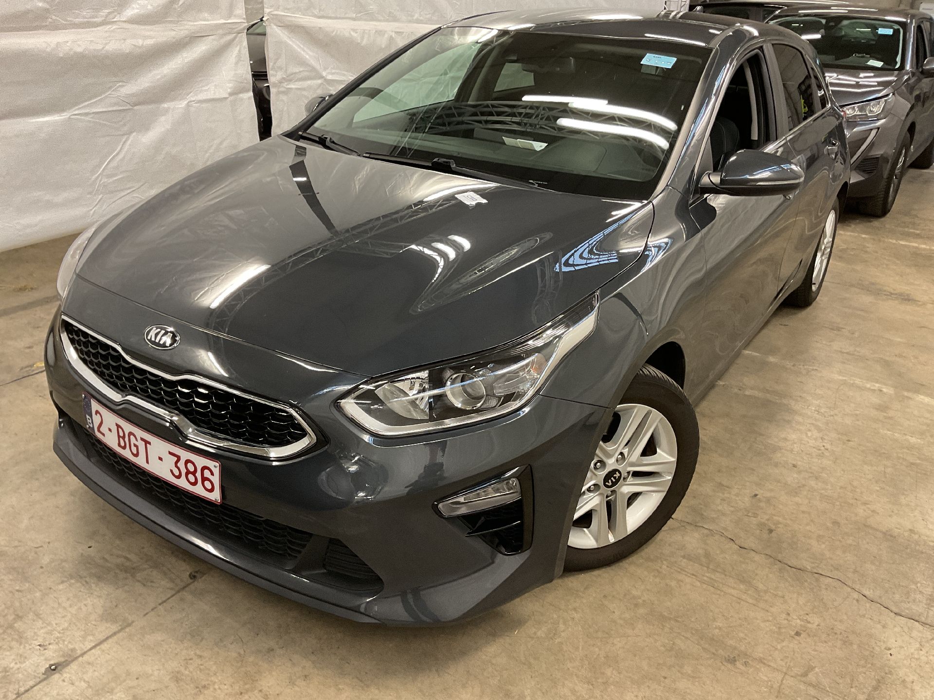 Kia, Ceed '18, KIA cee'd More 1.6 CRDi 136 MHEV e-clutch 5d exs2i photo