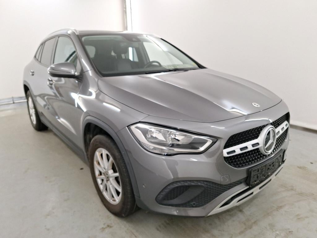 MERCEDES-BENZ GLA 2.0 GLA 180 D DCT BUSINESS SOLUTION photo