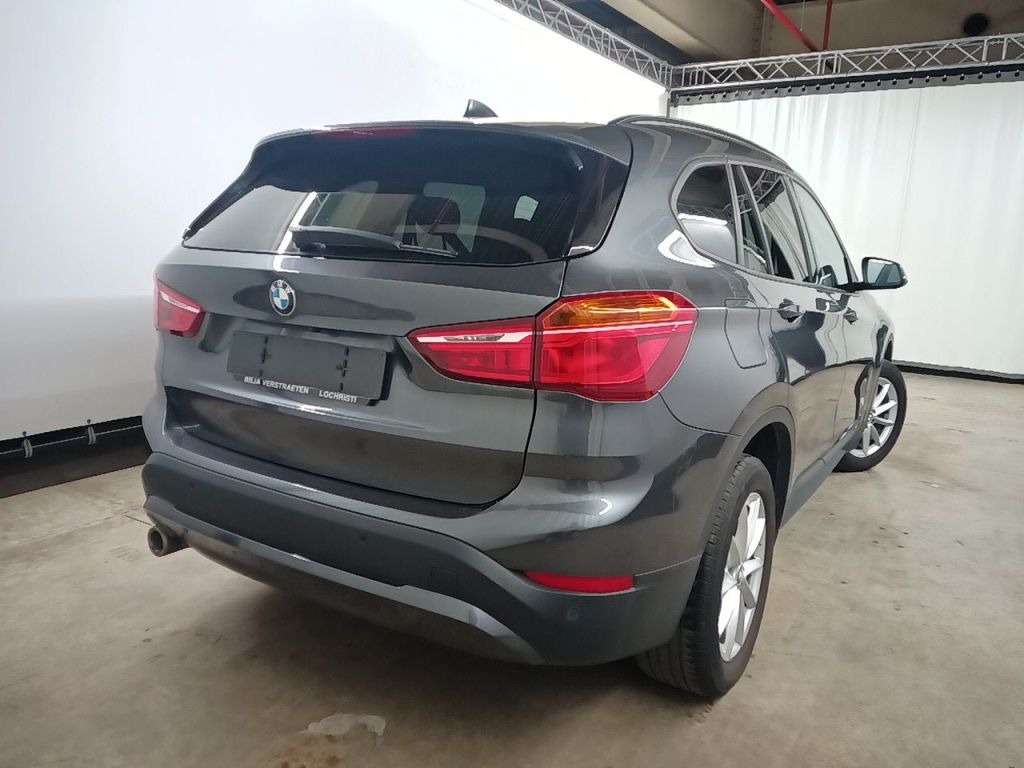 BMW X1 sDrive16dA (85 kW) 5d photo