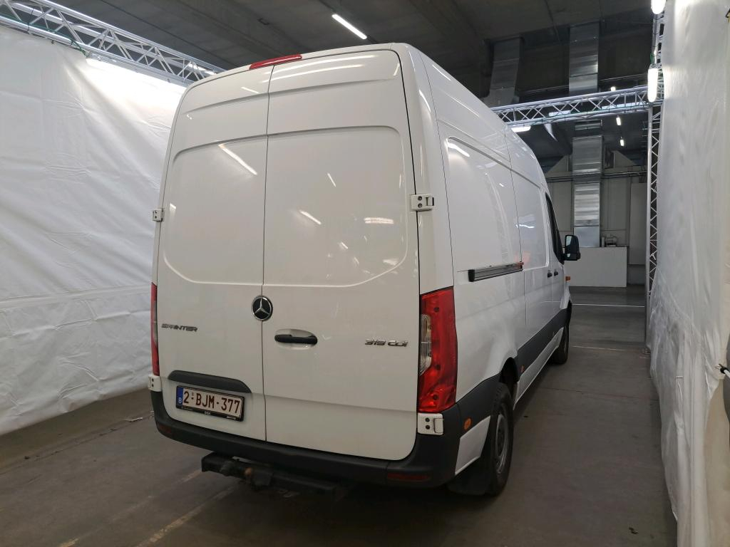 MERCEDES-BENZ SPRINTER 3.0CDI 140KW AUTO 319 L2 RWD 3.5T photo