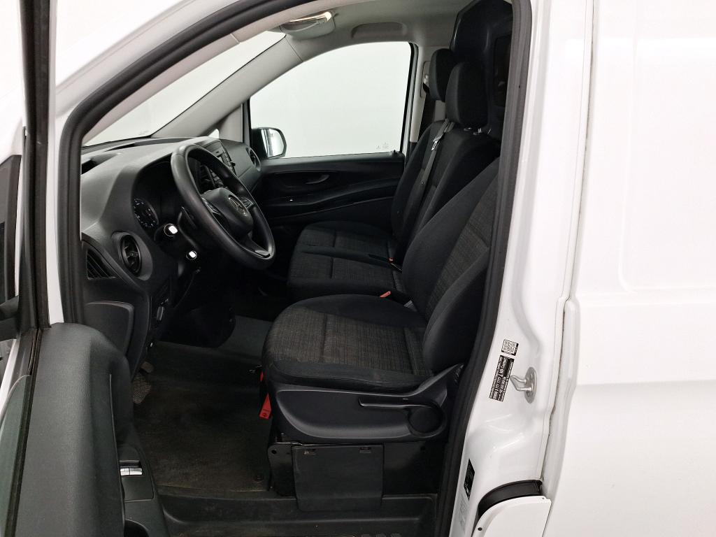 MERCEDES-BENZ VITO 114 FOURGON MWB DSL - 201 2.1 BlueTEC A2 (EU6c) photo