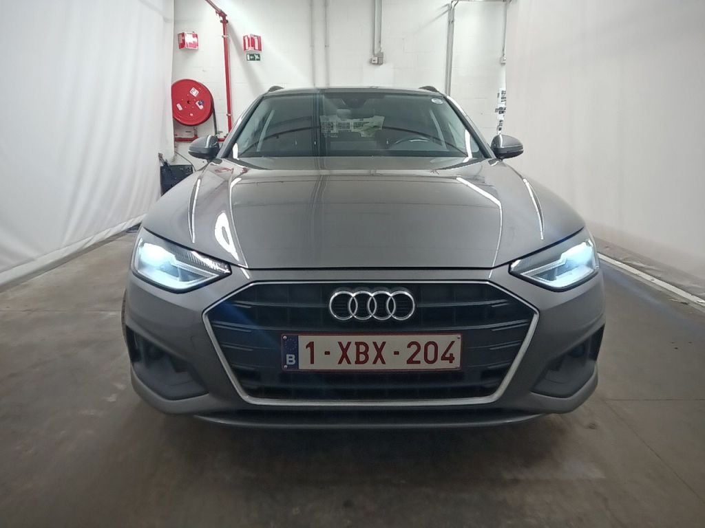 Audi A4 Avant 2.0 30 TDi 100kW S tronic Business Ed 5d