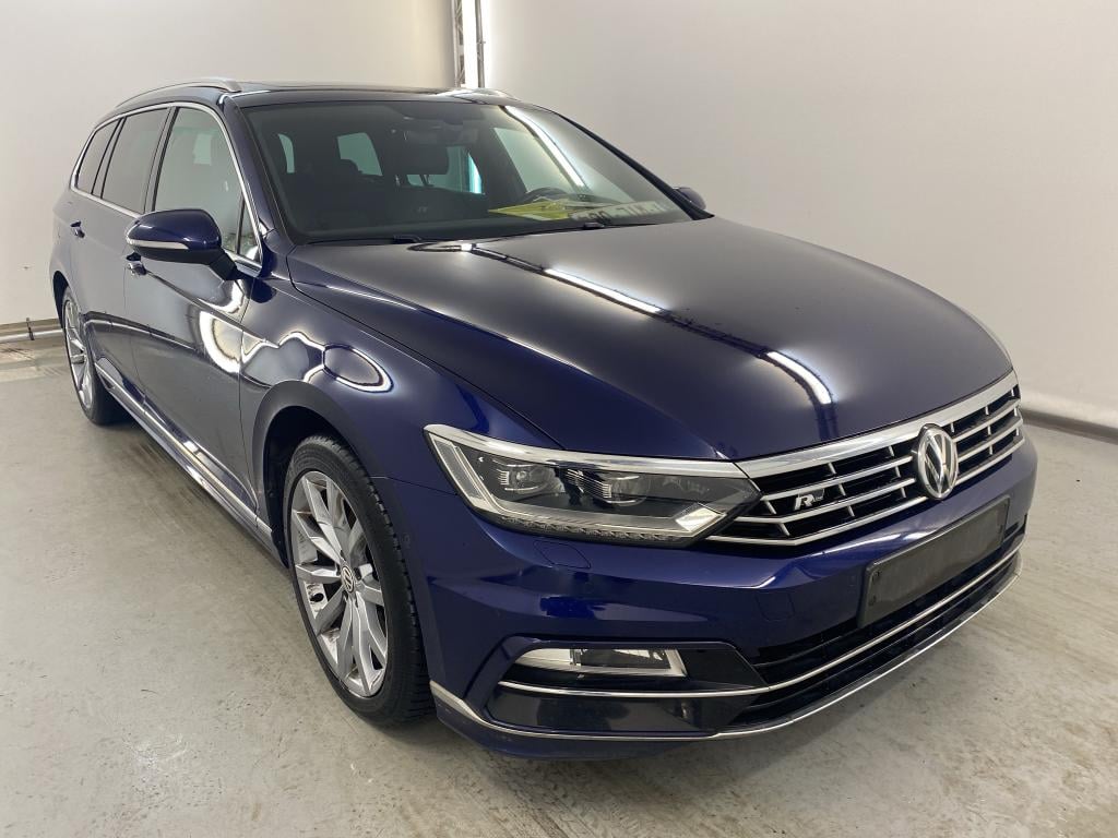 VOLKSWAGEN PASSAT VARIANT DIESEL - 2015 2.0 TDi SCR Highline Business (EU6.2)  Ambiente Premium  R-line Ext+Interior photo