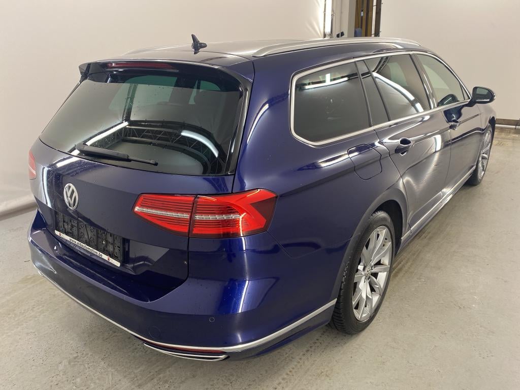 VOLKSWAGEN PASSAT VARIANT DIESEL - 2015 2.0 TDi SCR Highline Business (EU6.2)  Ambiente Premium  R-line Ext+Interior photo