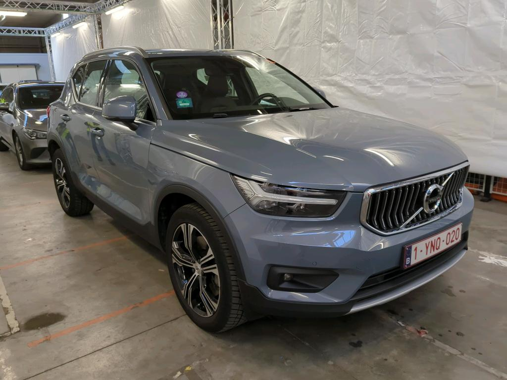 VOLVO XC40 1.5 T5 TE PHEV Inscription DCT IntelliSafe Pro Assist photo