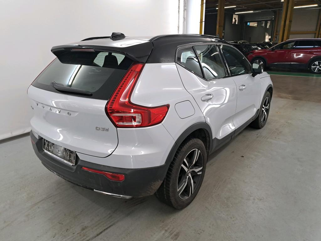 VOLVO XC40 DIESEL 2.0 D3 R-Design Park Assist photo