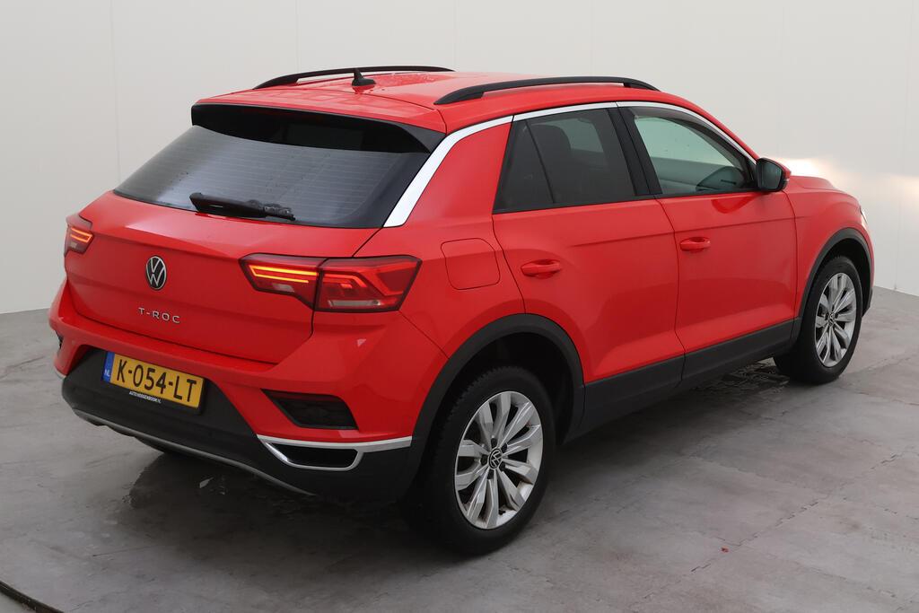 VOLKSWAGEN T-Roc 81 kW photo