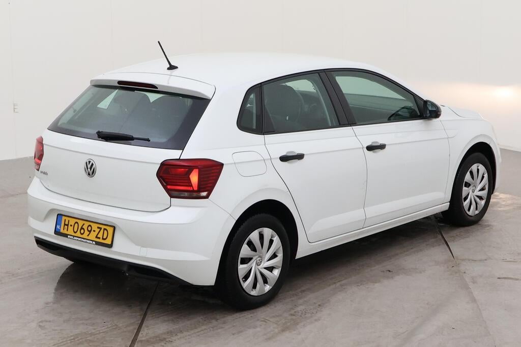 VOLKSWAGEN POLO 59 kW photo