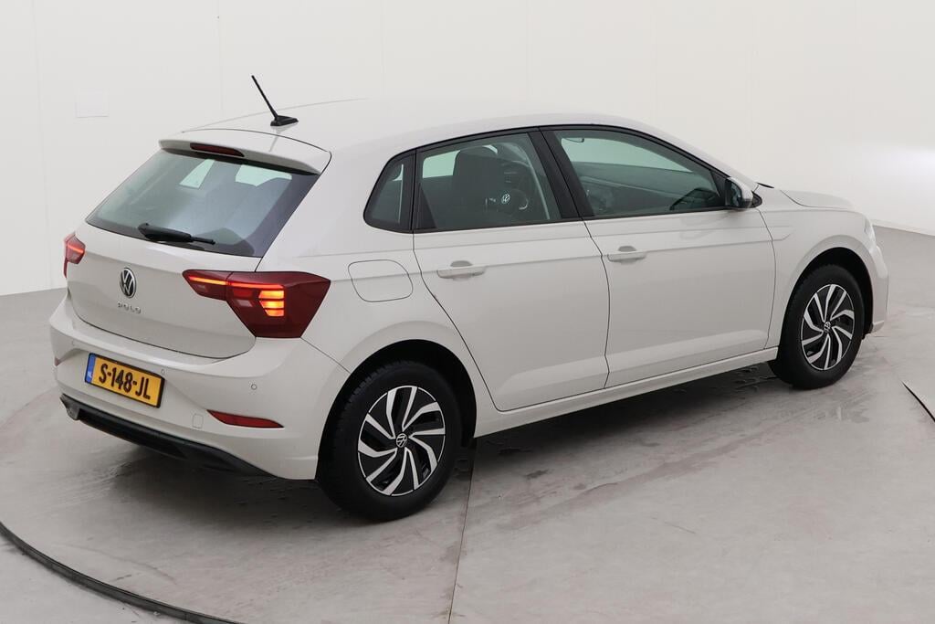 VOLKSWAGEN POLO 70 kW photo