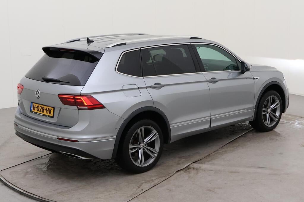 VOLKSWAGEN Tiguan Allspace 110 kW photo