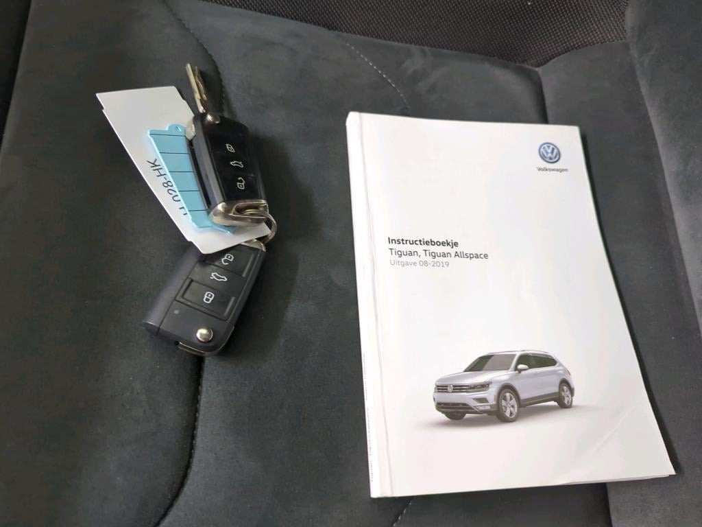 VOLKSWAGEN Tiguan Allspace 110 kW photo