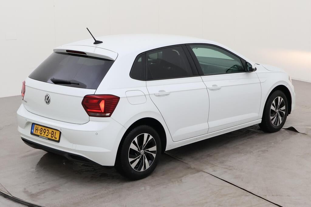 VOLKSWAGEN POLO 70 kW photo