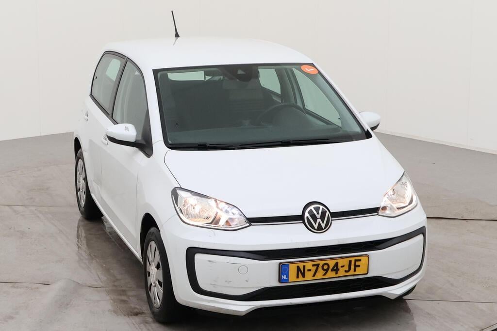 VOLKSWAGEN up! 48 kW photo