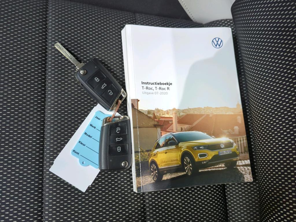 VOLKSWAGEN T-Roc 110 kW photo