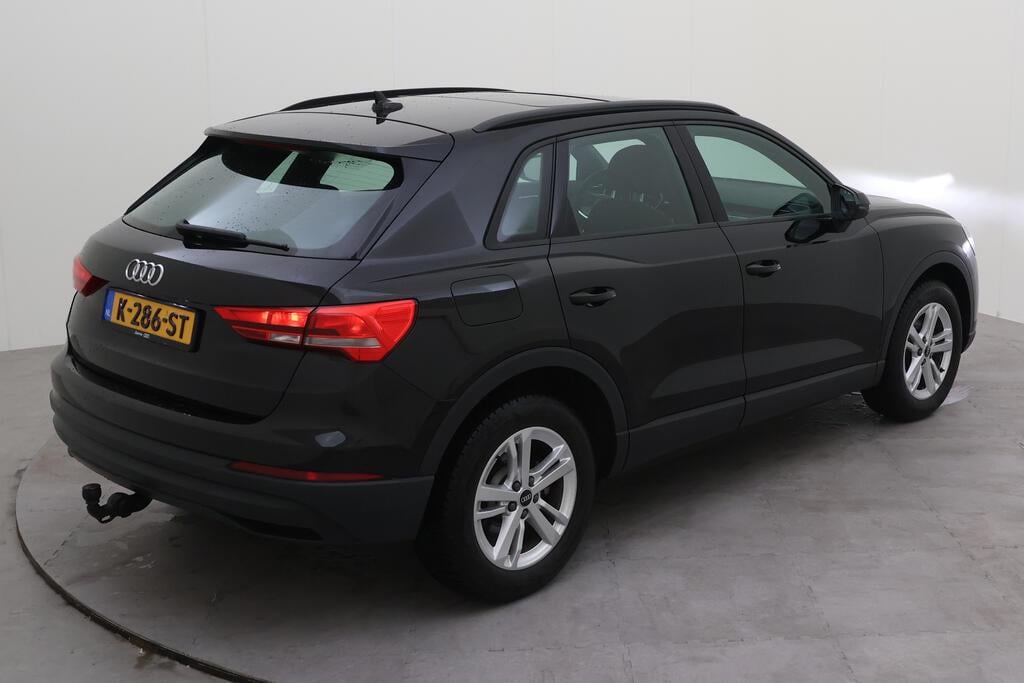 AUDI Q3 110 kW photo