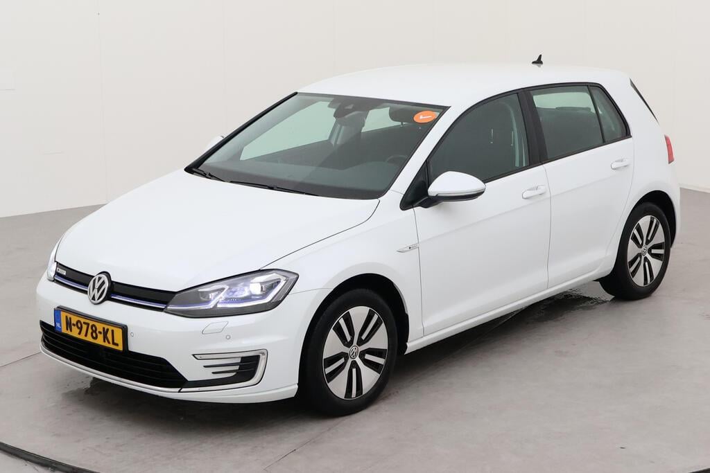 VOLKSWAGEN e-Golf