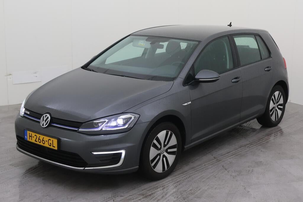 VOLKSWAGEN e-Golf