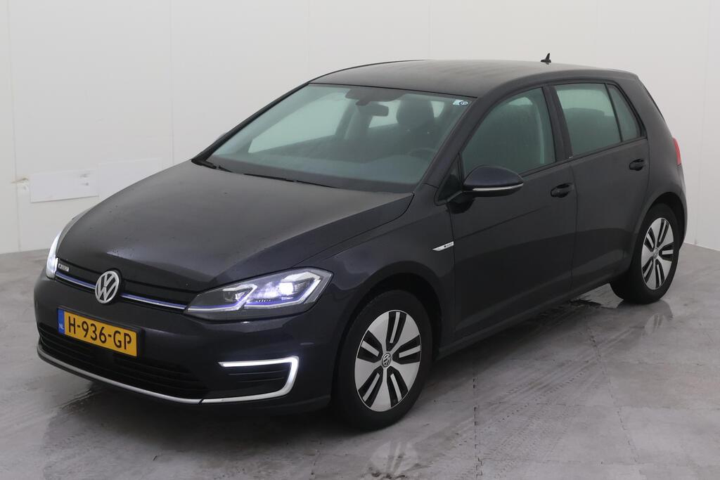 VOLKSWAGEN e-Golf