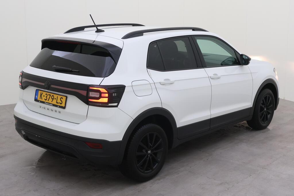 VOLKSWAGEN T-Cross 70 kW photo