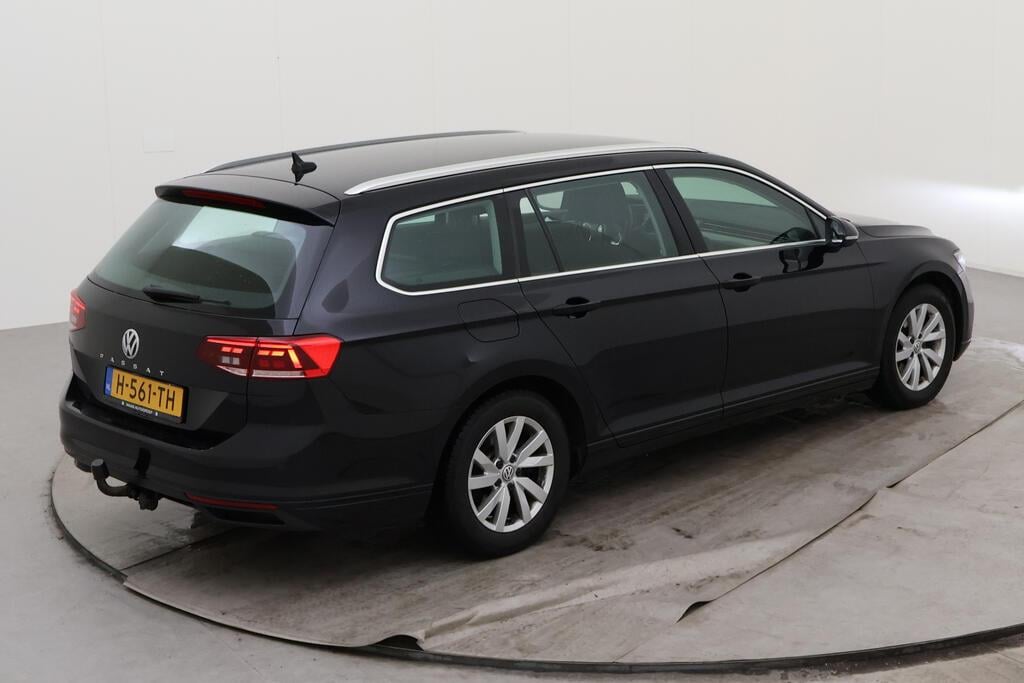 VOLKSWAGEN Passat Variant 88 kW photo