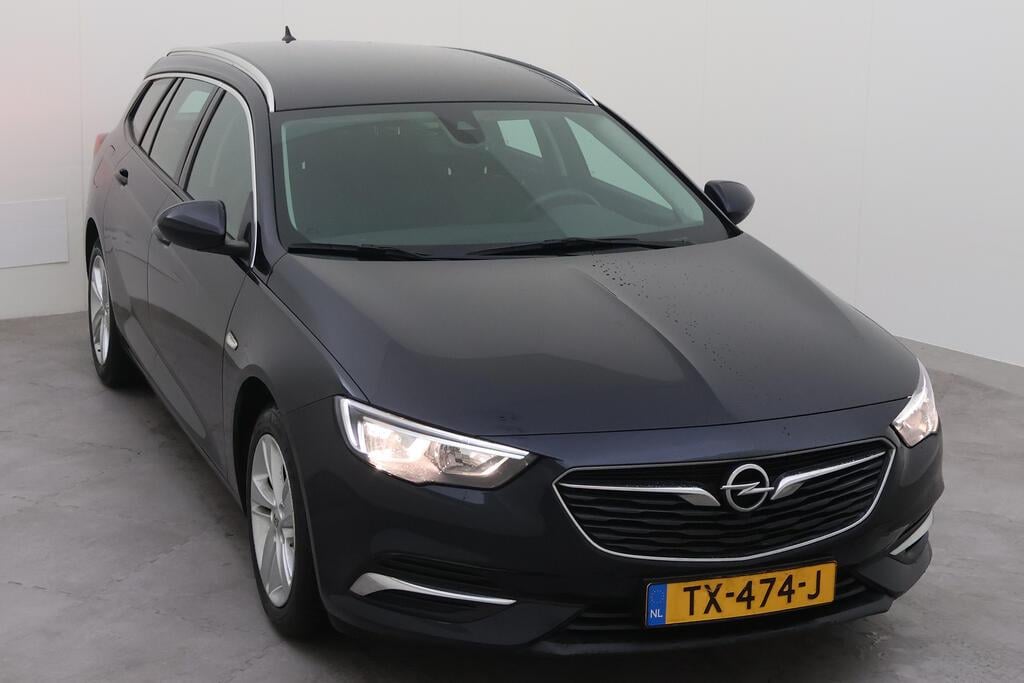 OPEL Insignia Sports Tourer 121 kW photo