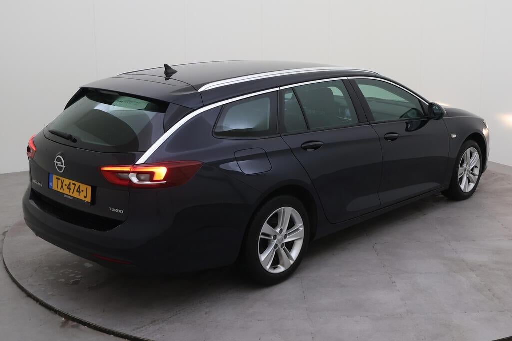 OPEL Insignia Sports Tourer 121 kW photo