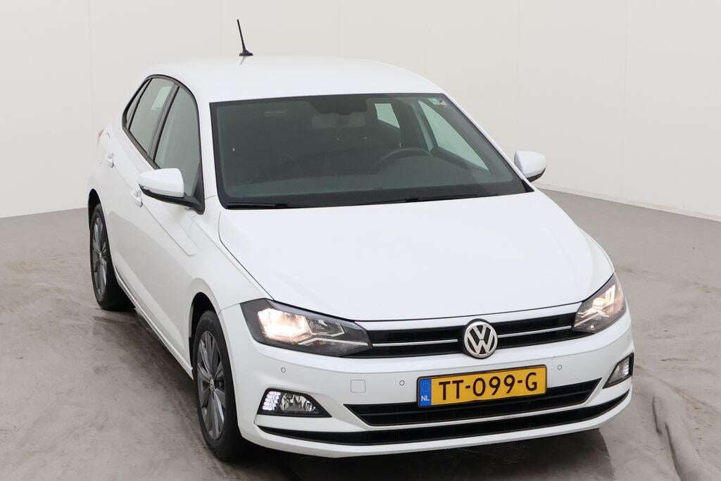 VOLKSWAGEN POLO 70 kW photo