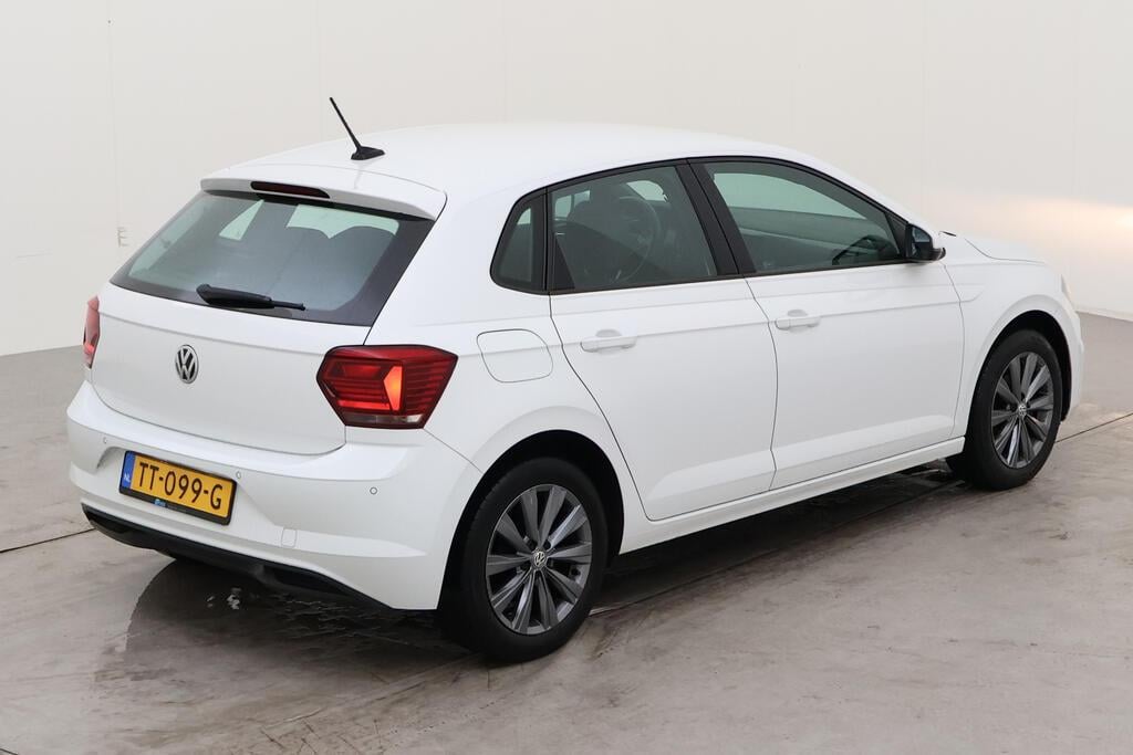 VOLKSWAGEN POLO 70 kW photo