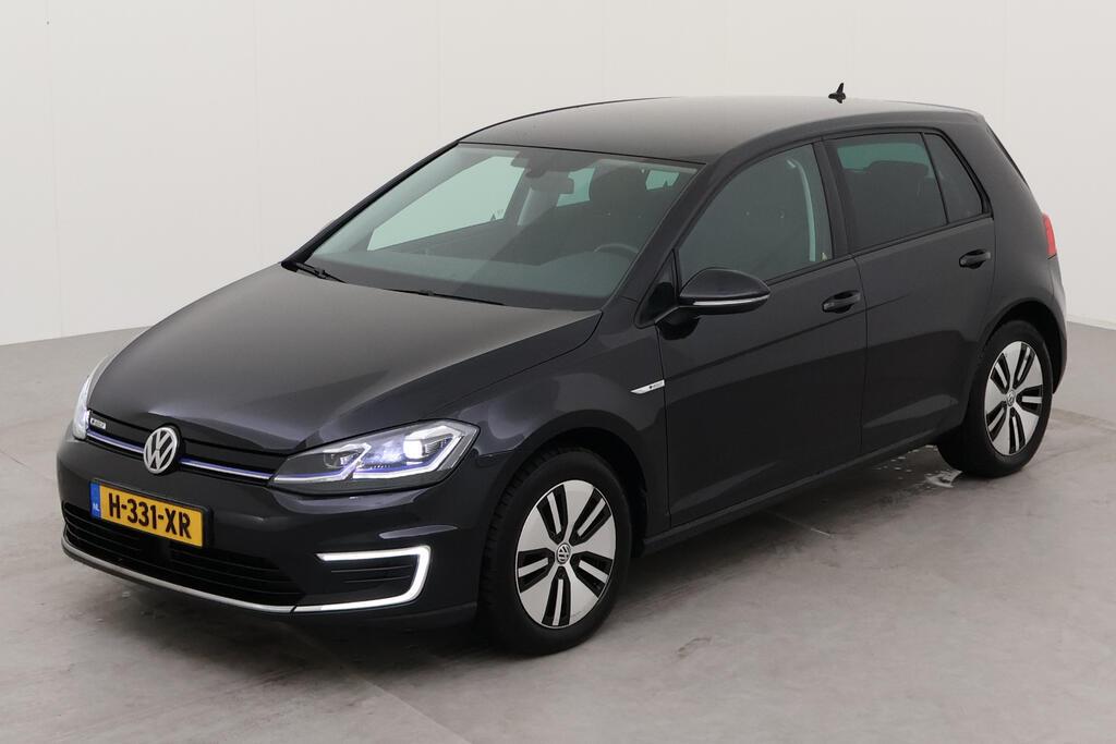 VOLKSWAGEN e-Golf