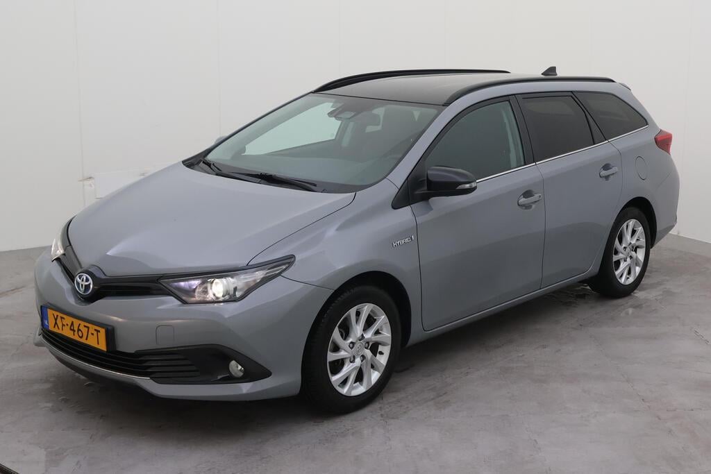 TOYOTA Auris Touring Sports 73 kW