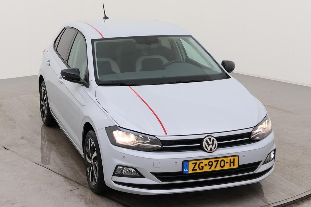 VOLKSWAGEN POLO 70 kW photo